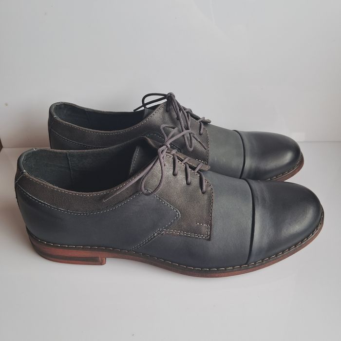 Sprzedam buty męskie r42