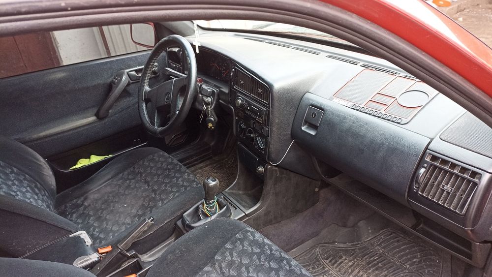 Volkswagen Pasat b3 1993 року