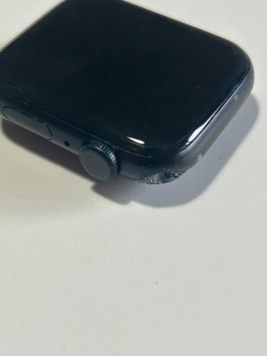 Apple Watch SE 2 | 44mm | Preto Alumínio | GPS | 110€