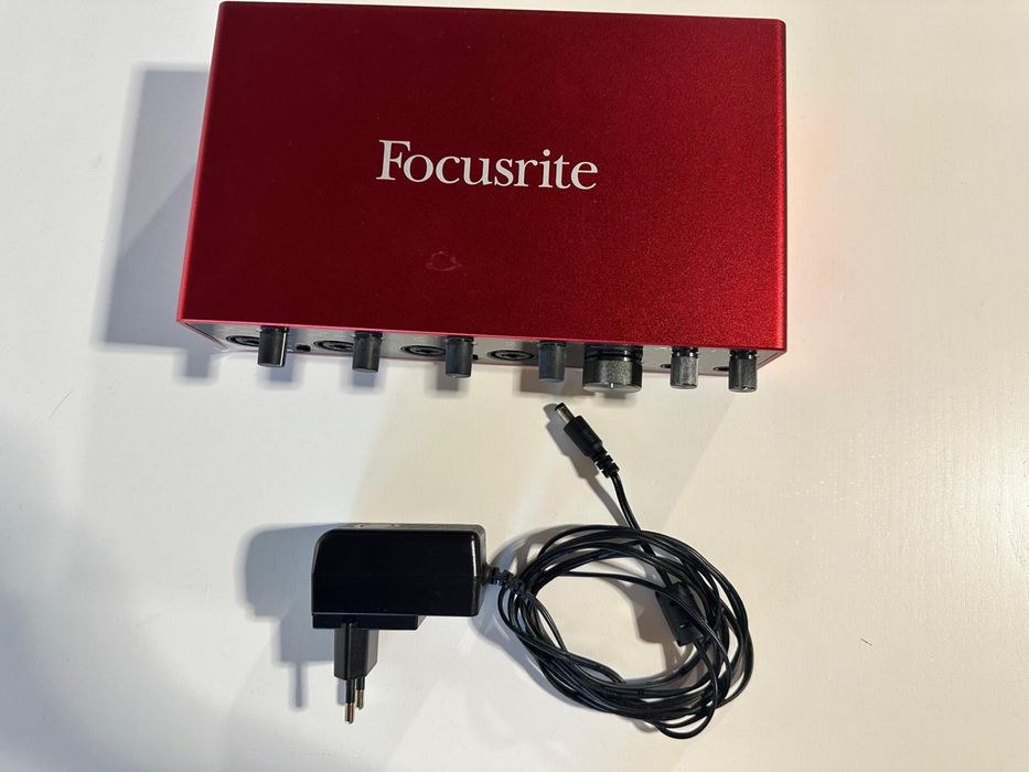 Focusrite scarlet 18i8