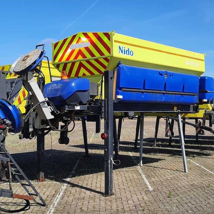 Piaskarka Solarka Posypywarka Schmidt Nido Stratos Epoke B90-42 PCLN