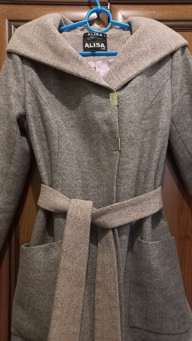 Пальто на весну теплое, осінне пальто
