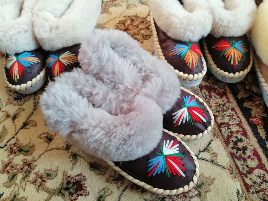 Kapcie, pantofle, skóra naturalna, góralskie zakopianki