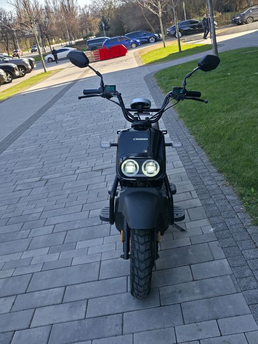 Оренда електроскутера