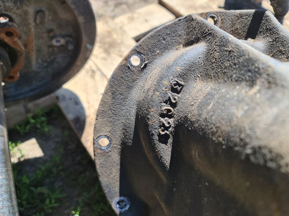 Задній редуктор Mitsubishi L200