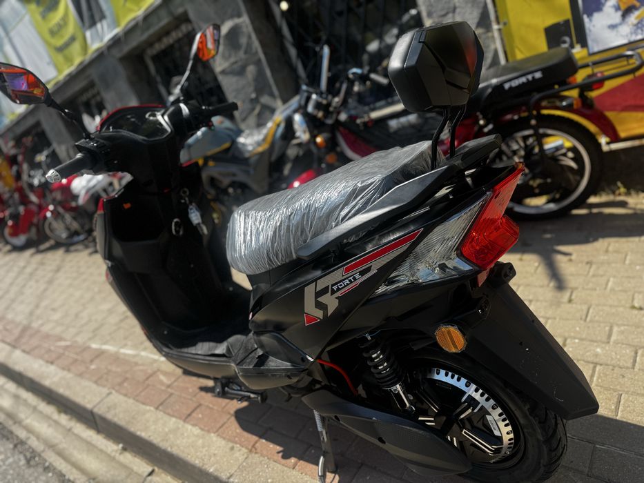 Електроскутер Forte Leon PRO 2500W Літій-іонний 72В/32Аг