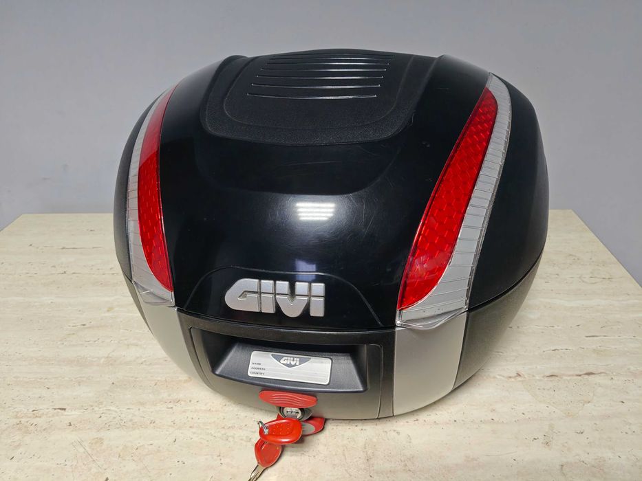 Kufer centralny GIVI 33L