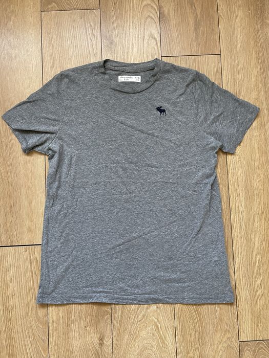 T whirt Abercrombie 15-16 lat