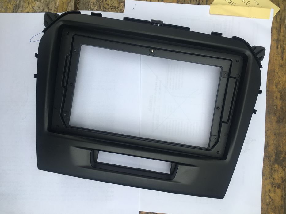 Перехідна рамка Suzuki Vitara Carav 22-588 9 дюймів