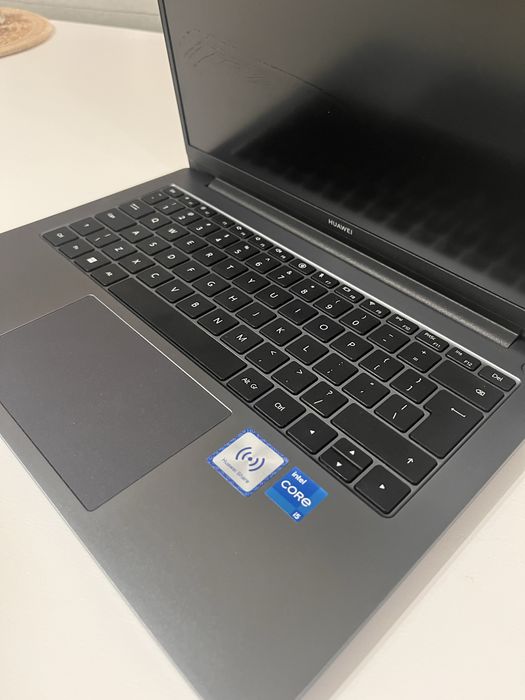 Huawei MateBook D14 2024