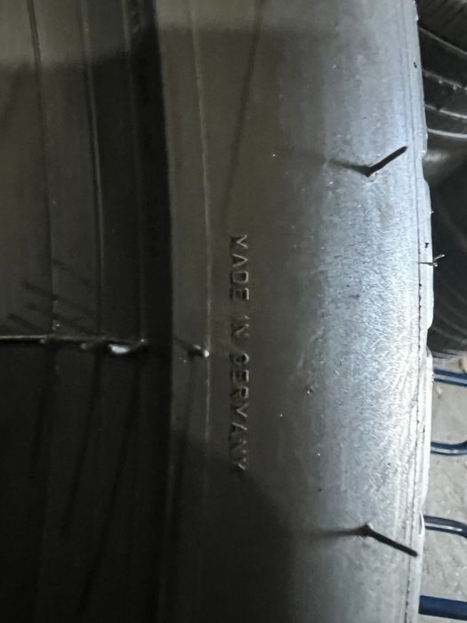 325/30/23+285/35/23 R23 Pirelli PZero PZ4 ALP 4шт нові
