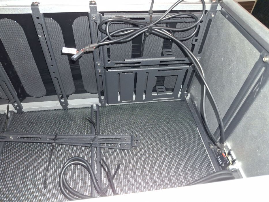 Корпус Streacom DA2