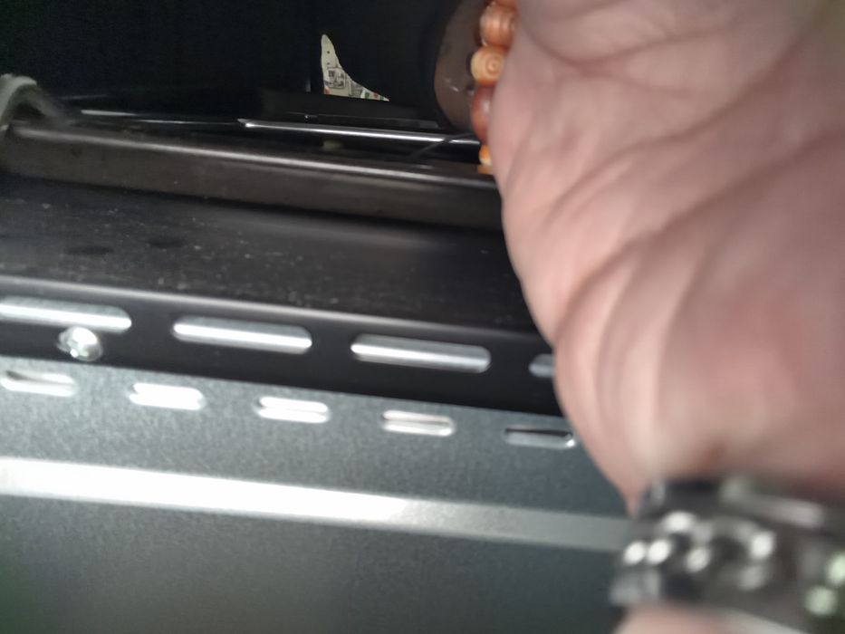 Microondas em estado novo . Aoenas vendo porque estou a vender acasatambem