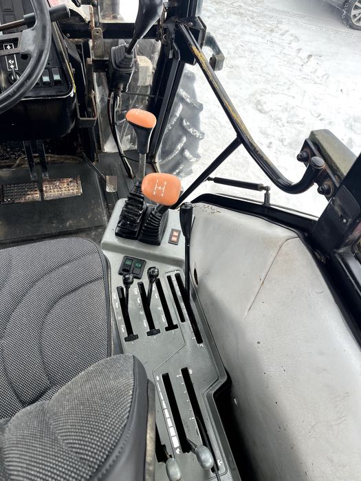 Case 4210 zetor MF Ursus New Holland