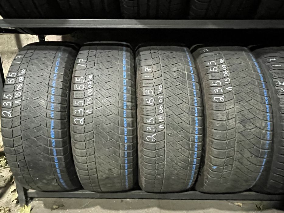 Продам гуму 235 65 17 шиномонтаж