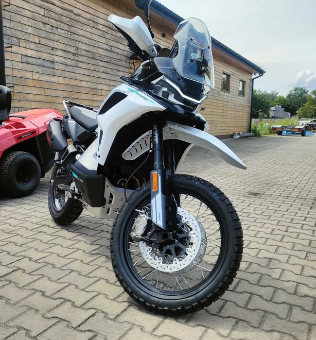Cfmoto