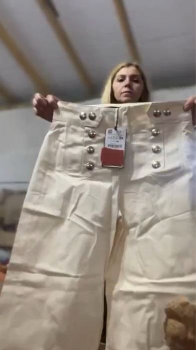 штани кюлоти білі з  гудзиками