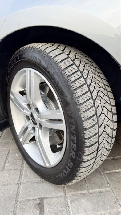 Toyota Auris Hybrid Тойота Ауріс 2014 р 1,8 бенз/електро АКПП Панорама