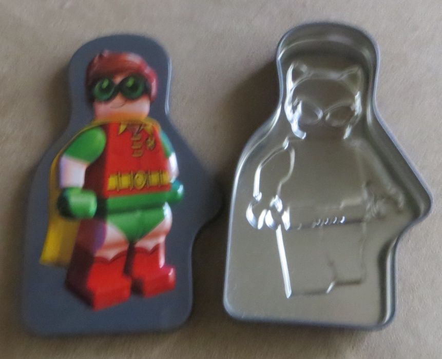 Conjunto Estojo em metal da Lego + ioiô em madeira + Oferta 4 DVD´s