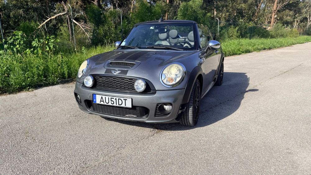 MINI Cabrio John Cooper Works