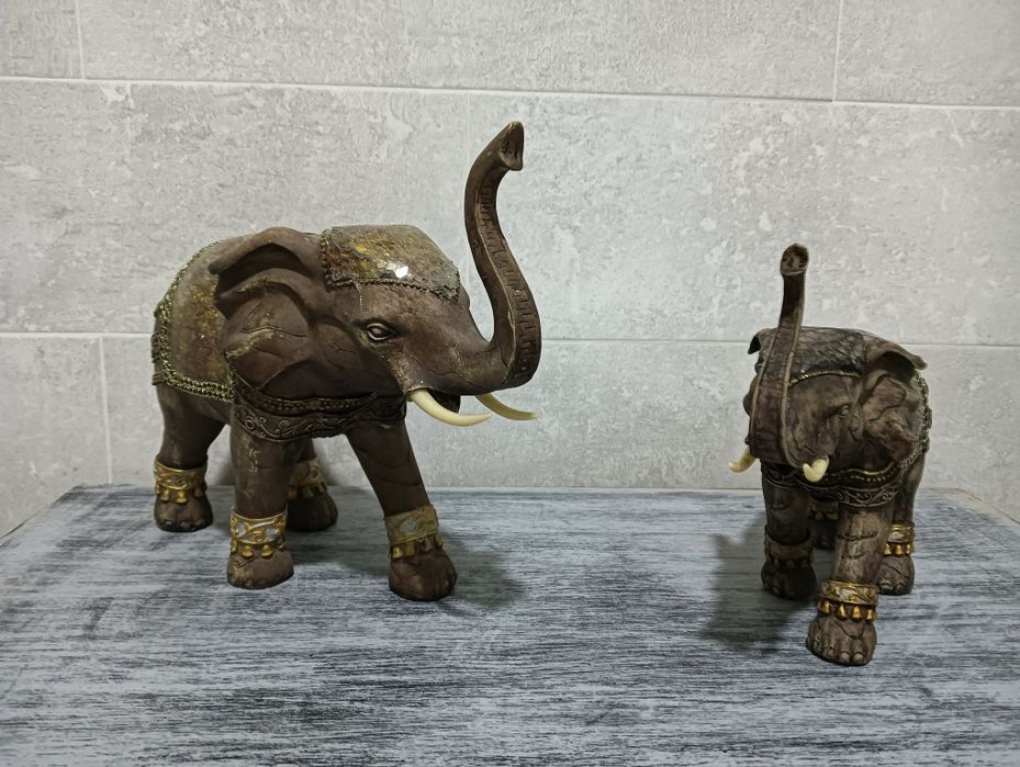 Bonitos elefantes arte Tailândia