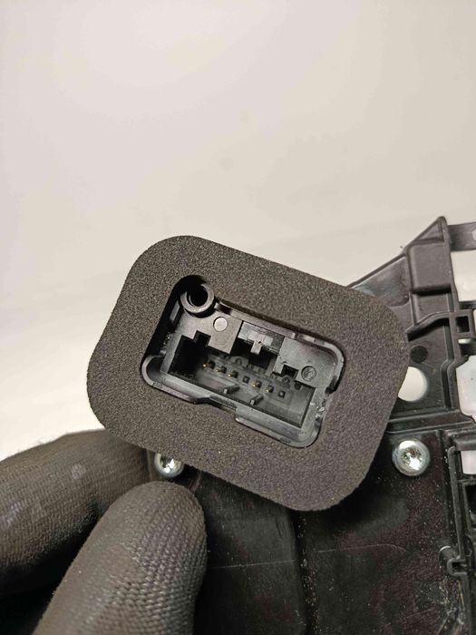 Fechadura / fecho porta frente esquerdo VOLKSWAGEN T-Cross