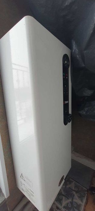 Продам 2 -х кімнатну квартиру м. Зміїв