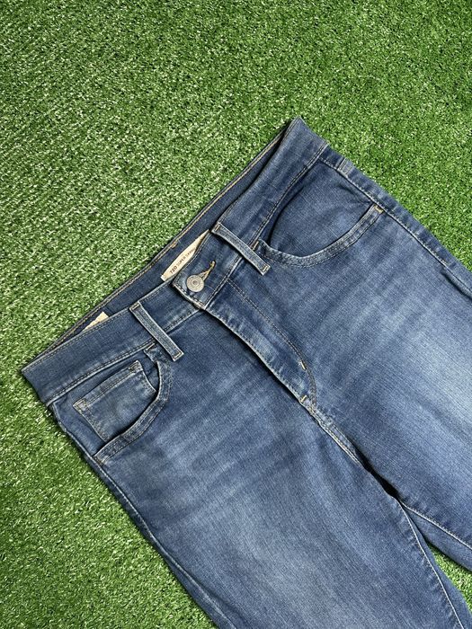 Джинсы Levis 720 Premium (W27 L28)