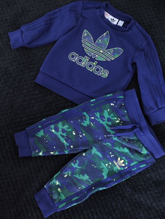 Костюм adidas original 9-12 місяців