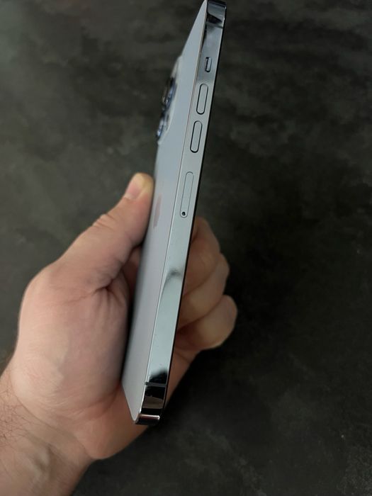 iPhone 13 pro max.      128ГБ
