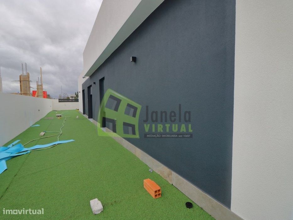 Moradia Isolada Térrea T3 com Piscina - Azeitão