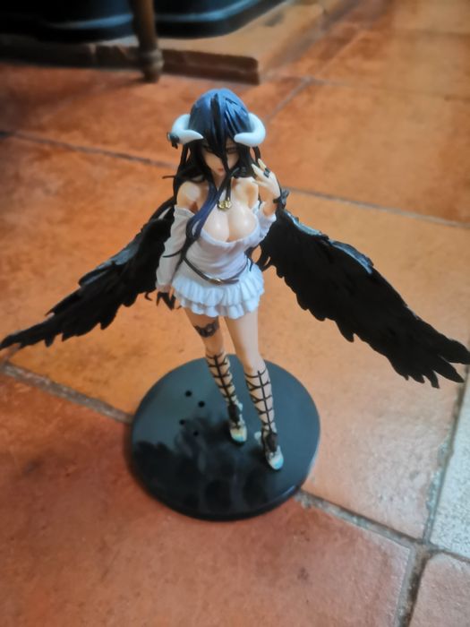 Figura anime Femininas One Piece umas com caixa e sem