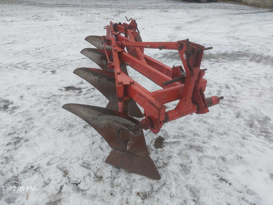 Pług 4 skibowy zagonowy unia grudziądz agromet unia pług plug