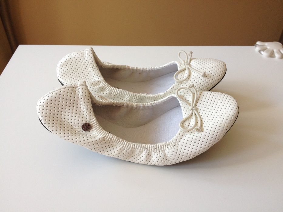 DIVERSE buty NOWE balerinki 37 lekkie Z GUMKĄ