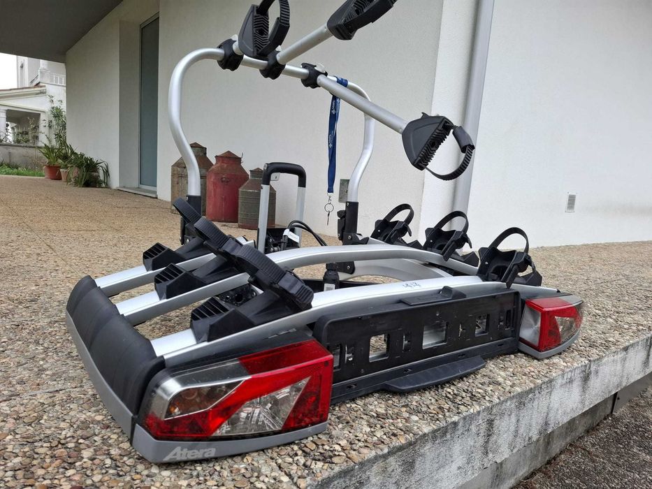 Porta Bicicletas Atera Strada EVO 3 com função deslizante 3 bicicletas