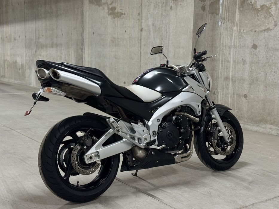 Мотоцикл Suzuki GSR600