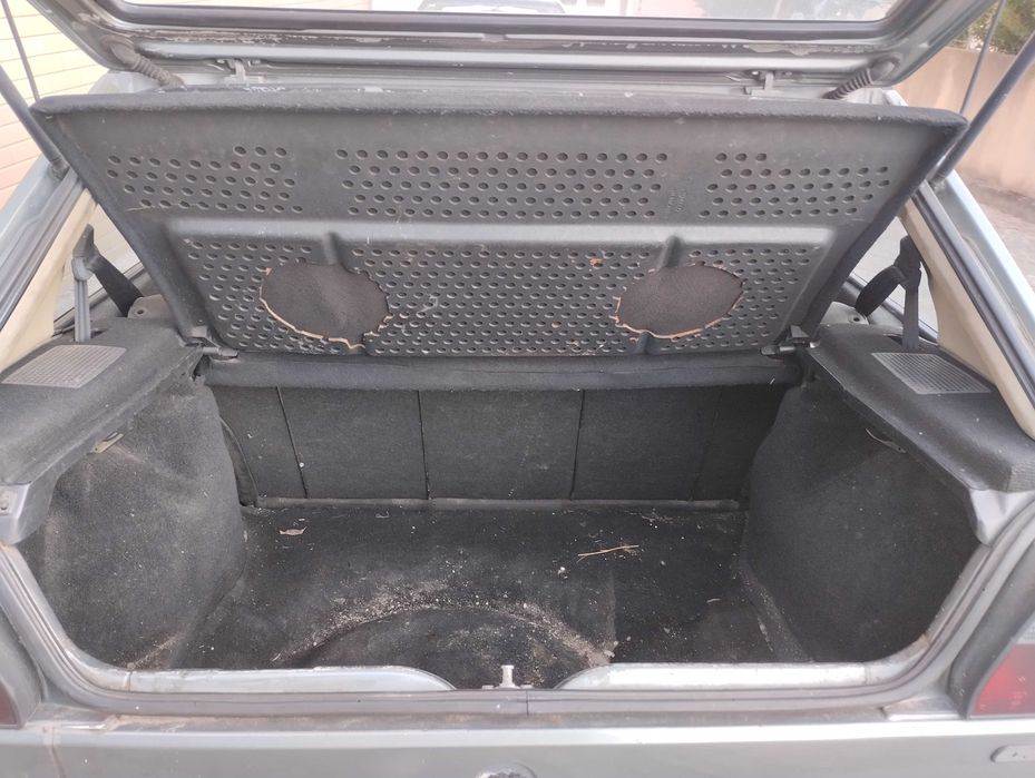 Volkswagen Golf 2, três portas