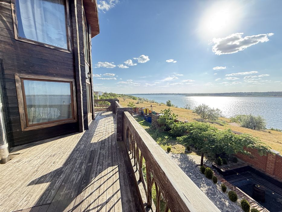 Оренда гостьових будинків с Баловне