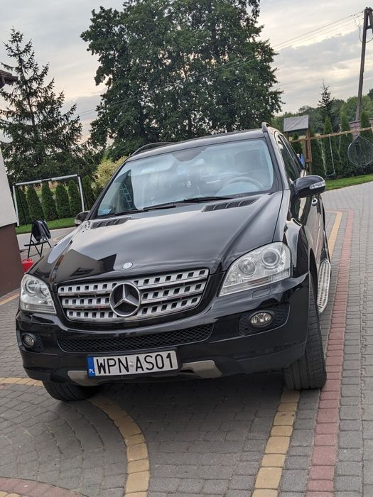 Mercedes ML 320 CDI Salon Polska