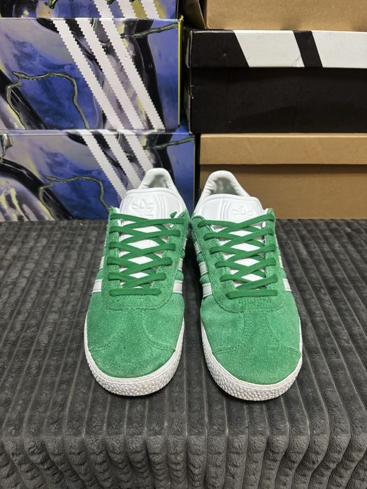 Кросівки  adidas GAZELLE 38(24,5см) оригінал