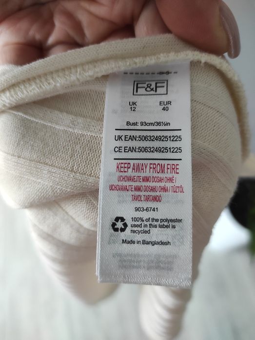 Жіноче тепле платтячко