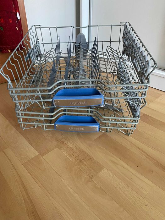 Kosz do zmywarki GÓRNY szer. 52,6 cm, dł. 51,8 cm Bosch SD6P1B