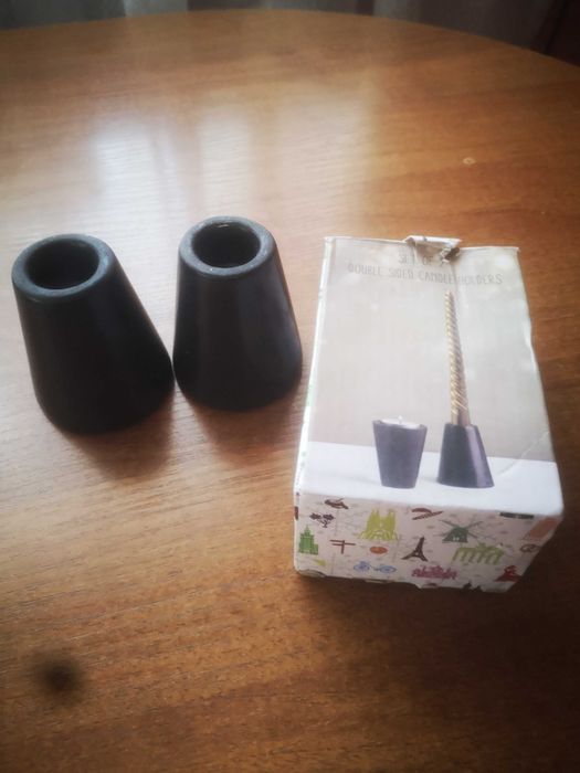 Підсвічники, декор.