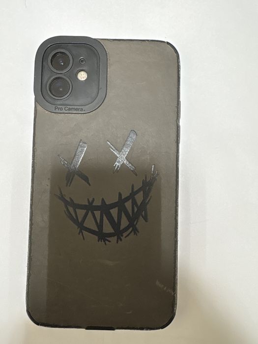 Телефон iPhone 11 128G