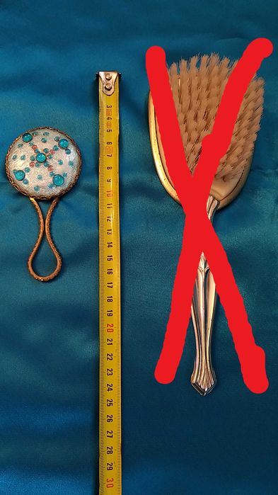 conjunto de escova antiga  e espelho