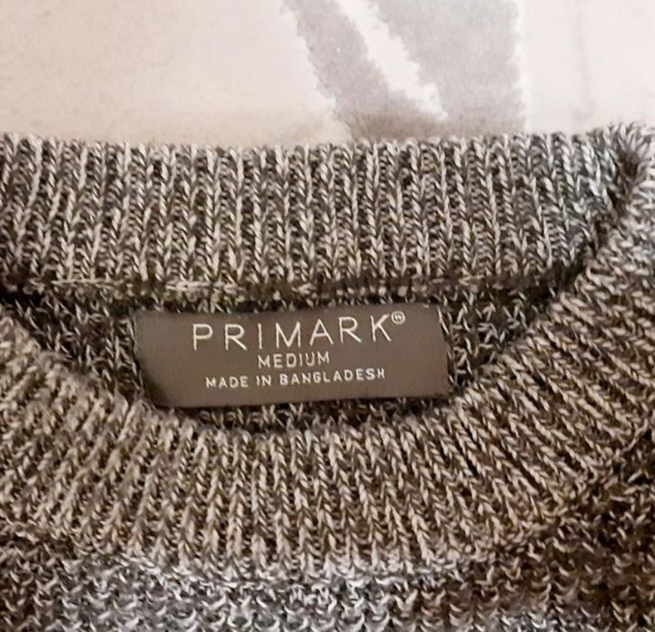 Светр чоловічий, в'язаний.