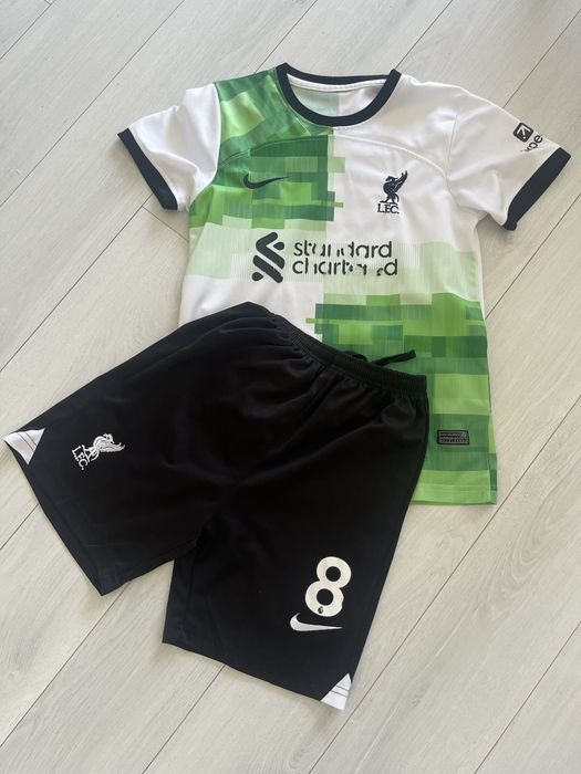 Strój komplet piłkarski Nike Liverpool FC Szoboszlai 152 stan dobry