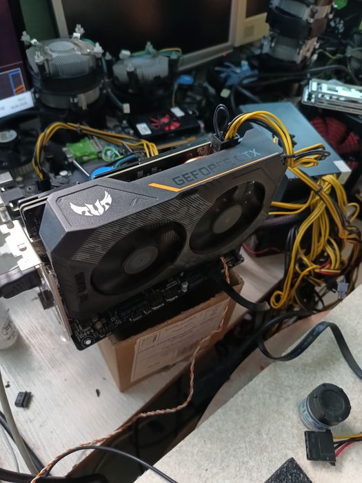 Відеокарта 1660 ТІ 6G TUF Gaming в хорошому стані