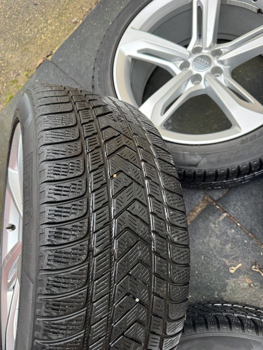 Шини зимові зима Pirelli 285 40 R21 Audi Q7 4M
