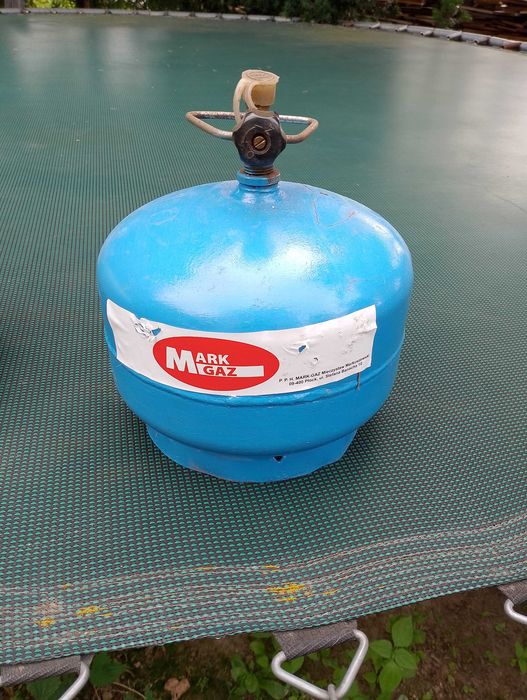 Butla gazowa 2kg mała turystyczna kemping grill gazowy